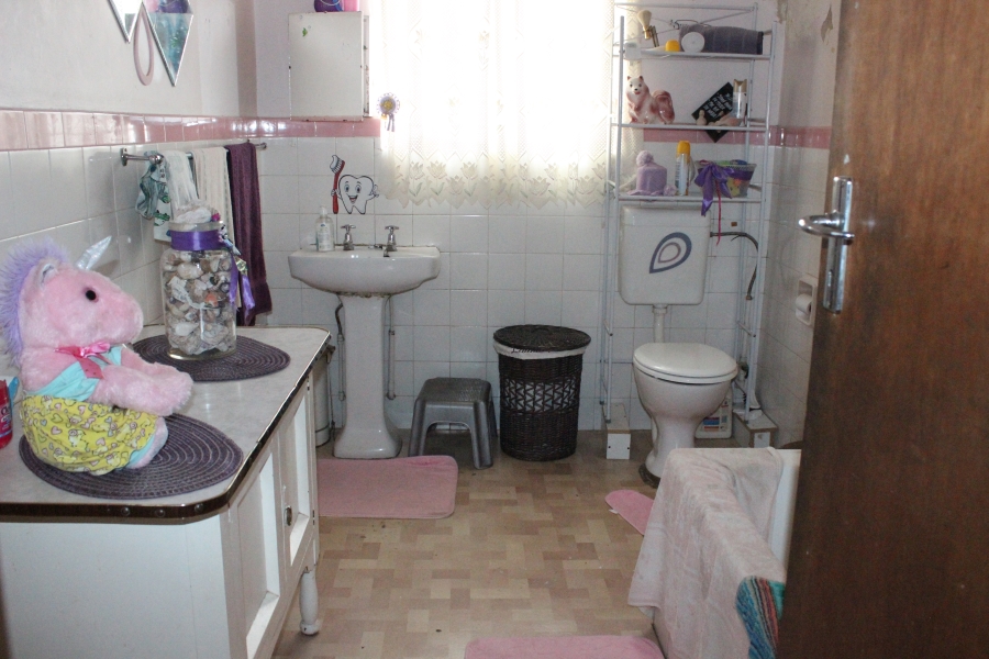 3 Bedroom Property for Sale in Potchefstroom North West